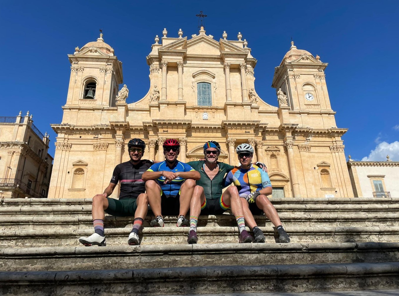 noto-cycling